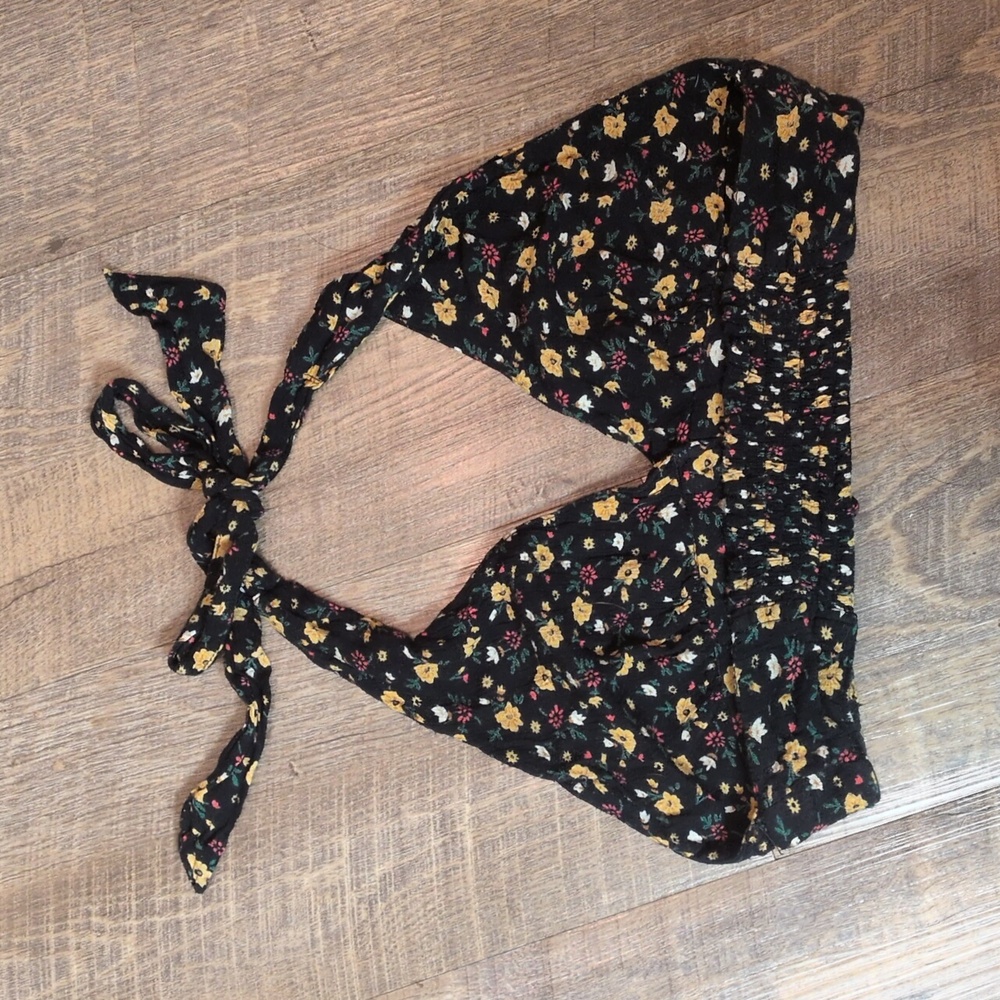 Urban Outfitters Floral Crop Top - Picture 4 of 6